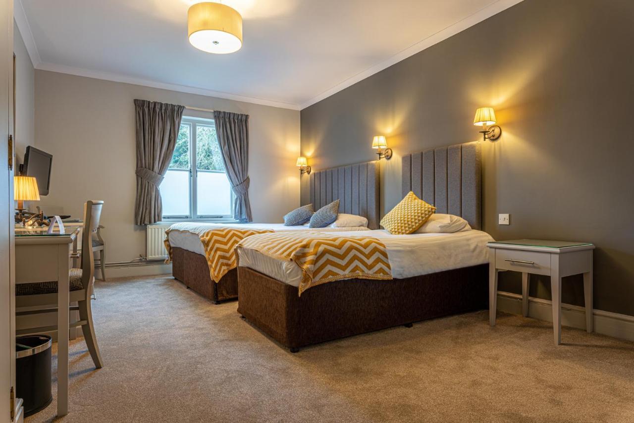 The Dog & Bear Hotel Lenham Esterno foto